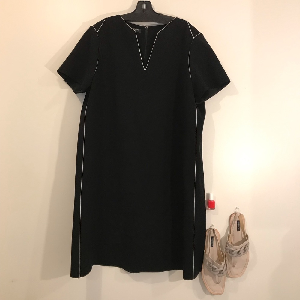 Lafayette 148 NY Contrast Piping Dress